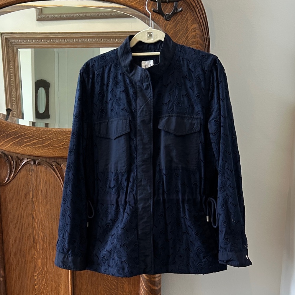 Gap blue eyelet jacket. Length 26” and Width 20”. Draw string waist. Like new